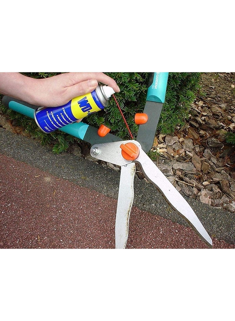 WD-40 Multi-Use 330ml Spray Aerosol Can All-Purpose Lubricant, Cleans Rust, for Home & Workshop Use - Image 2